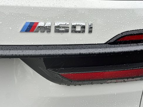 Certified 2025 BMW X7 M60i w/ Climate Comfort Package image 37