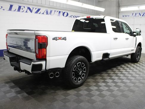 Used 2024 Ford F250 Platinum AWD/4WD image 6