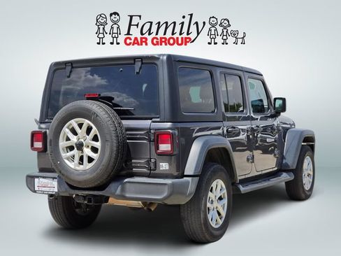 Used 2023 Jeep Wrangler Unlimited Sport AWD/4WD image 4