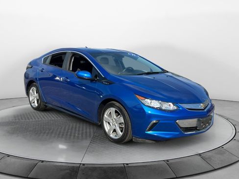 Used 2017 Chevrolet Volt LT image 1
