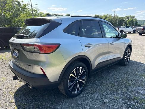 Used 2022 Ford Escape SEL w/ SEL Stealth AWD Package image 8