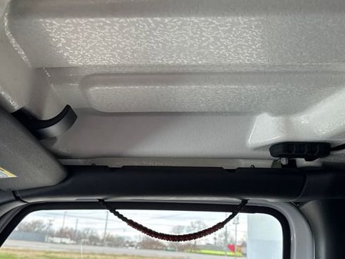 Used 2022 Jeep Gladiator Rubicon w/ LED Lighting Group image 14