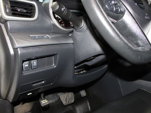 Used 2017 Nissan Maxima 3.5 SV FWD image 23