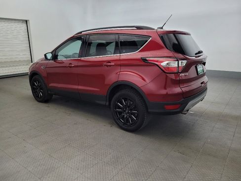 Used 2017 Ford Escape SE w/ Equipment Group 201A AWD/4WD image 3