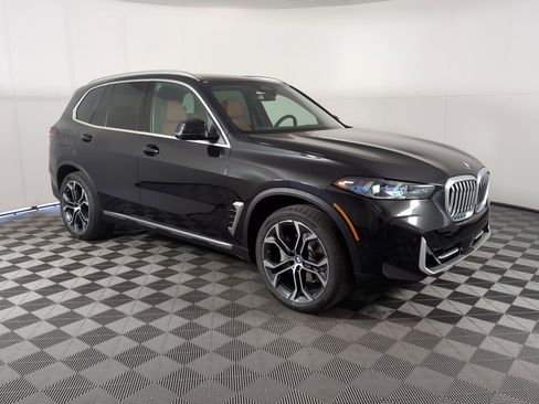 New 2026 BMW X5 sDrive40i w/ Climate Comfort Package image 6