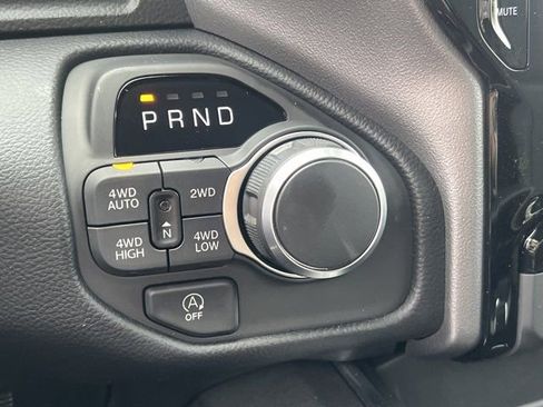 New 2026 RAM 1500 4x4 Crew Cab image 25