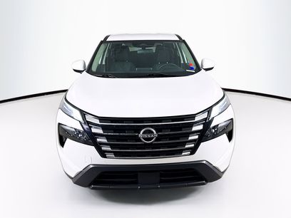 Used 2024 Nissan Rogue SV