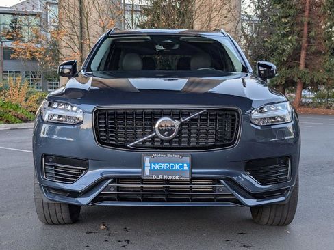 Used 2023 Volvo XC90 T8 Plus image 2
