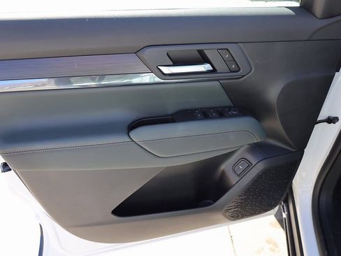 New 2026 GMC Terrain AT4 AWD/4WD image 10