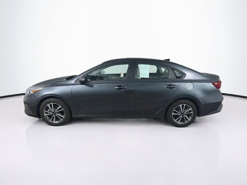 Certified 2023 Kia Forte LXS w/ LXS Technology Package FWD image 8