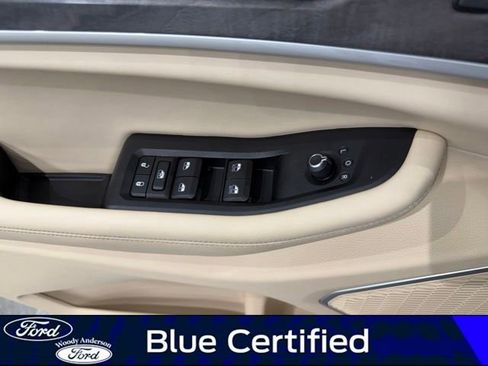 Used 2022 Jeep Grand Cherokee L Limited AWD/4WD image 23