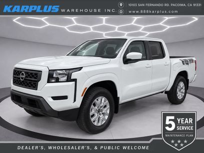 Used 2023 Nissan Frontier SV w/ Graphics Package