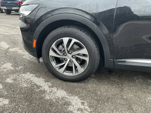 Used 2023 Buick Envision Essence image 11