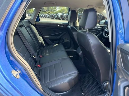 Used 2022 Volkswagen Jetta SE FWD image 13
