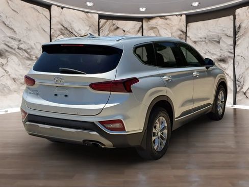 Used 2020 Hyundai Santa Fe SEL FWD image 6