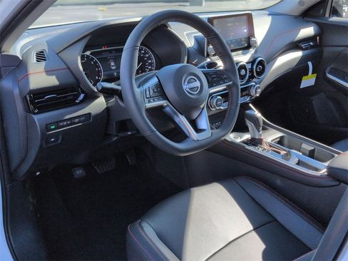 New 2025 Nissan Sentra SR w/ SR Premium Package image 9