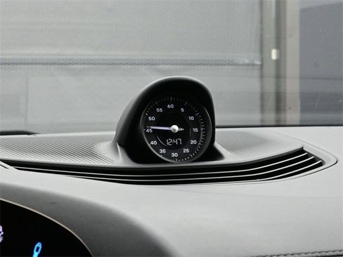 Certified 2020 Porsche Taycan 4S image 12