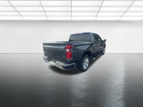 Used 2020 Chevrolet Silverado 1500 LTZ AWD/4WD image 9
