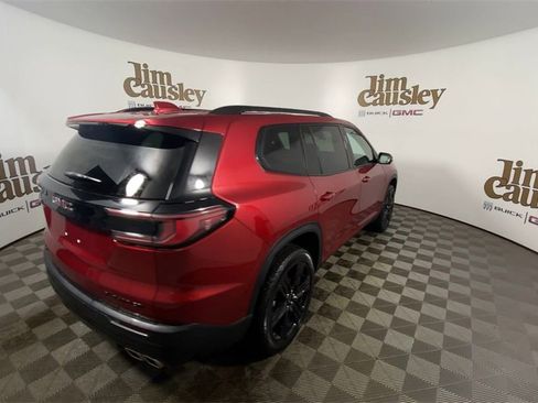 Used 2025 GMC Acadia Elevation w/ Black Edition image 8