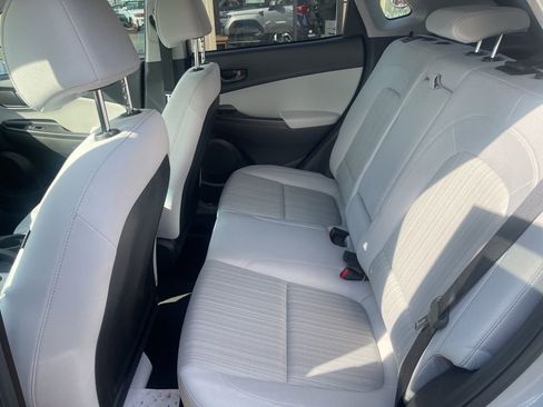 Certified 2023 Hyundai Kona SEL AWD/4WD image 25