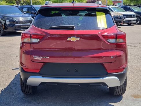 Used 2023 Chevrolet TrailBlazer LT FWD image 9