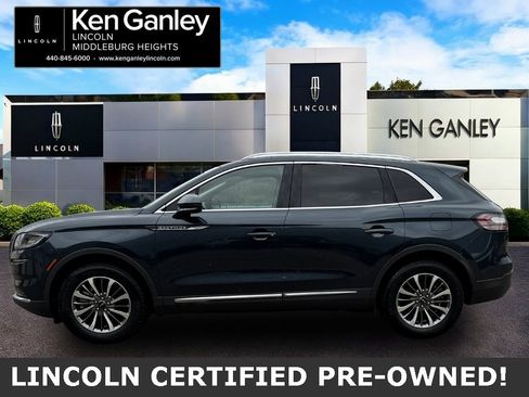 Used 2023 Lincoln Nautilus AWD w/ Premium Package image 4