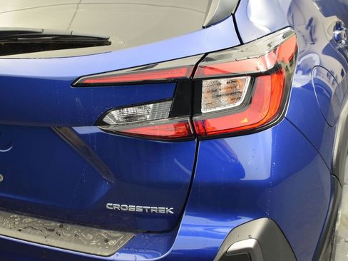 Certified 2025 Subaru Crosstrek 2.5i Limited w/ Crosstrek Mirror Package image 23