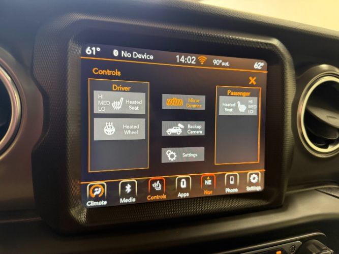 Used 2023 Jeep Wrangler Unlimited Rubicon 4xe w/ Cold Weather Group AWD/4WD image 19