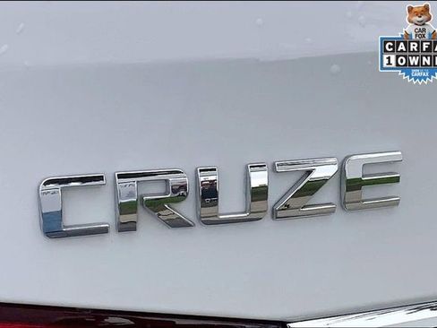 Used 2014 Chevrolet Cruze LT image 8