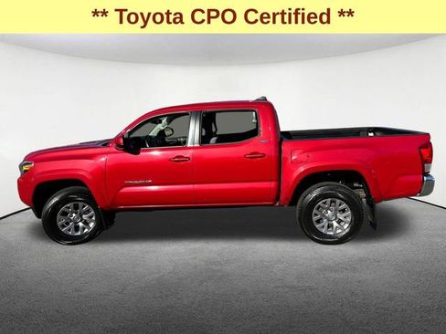Certified 2017 Toyota Tacoma SR5 w/ Tow Package AWD/4WD image 7