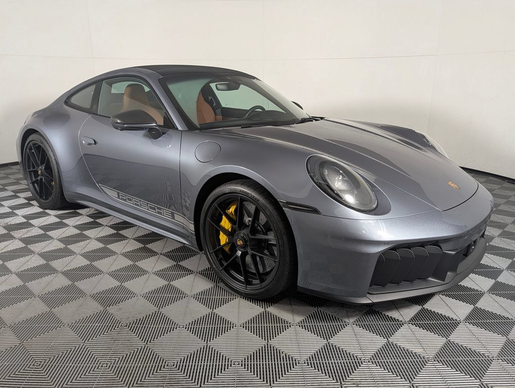 Certified 2025 Porsche 911 Carrera 4 GTS AWD/4WD image 9