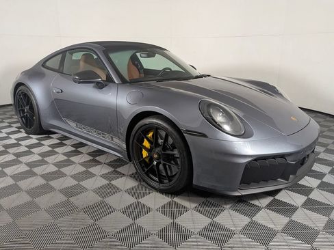 Certified 2025 Porsche 911 Carrera 4 GTS AWD/4WD image 9