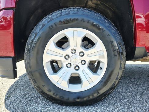 Used 2018 Chevrolet Silverado 1500 LT w/ All Star Edition AWD/4WD image 9