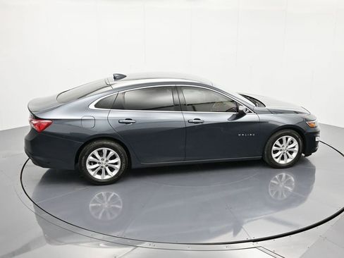 Used 2021 Chevrolet Malibu LT image 30