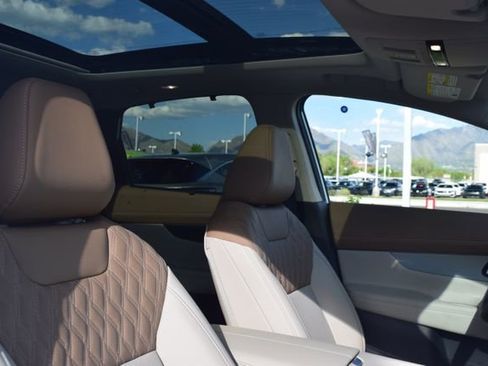 New 2026 Nissan Murano Platinum AWD/4WD image 16