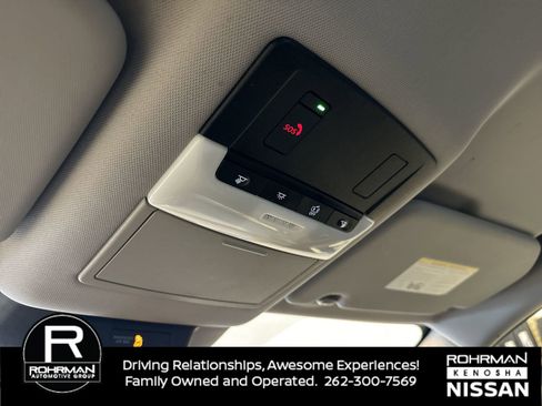 Certified 2022 Nissan Rogue SV image 11