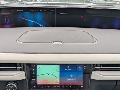 New 2025 Lincoln Navigator L Reserve image 20