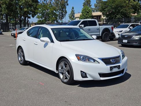 Used 2012 Lexus IS 250 w/ Premium Pkg Value Edition RWD image 3