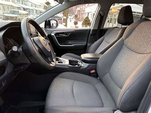 Certified 2021 Toyota RAV4 XLE image 16