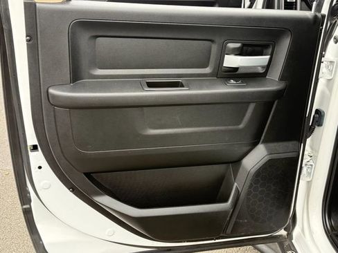 Used 2019 RAM 3500 Tradesman image 32