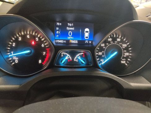 Used 2017 Ford Escape SE w/ SE Leather Comfort Package AWD/4WD image 23