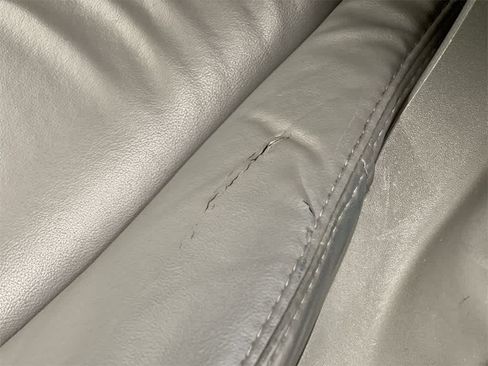 Used 2011 Cadillac SRX 2WD image 36