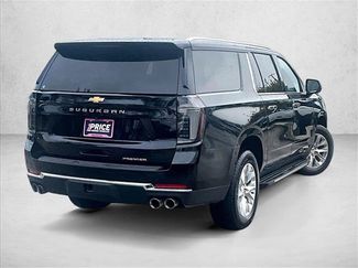 Used 2025 Chevrolet Suburban Premier RWD video 2
