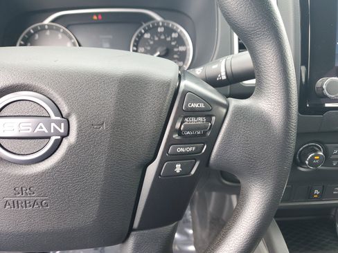 Used 2022 Nissan Frontier SV w/ Technology Package image 20