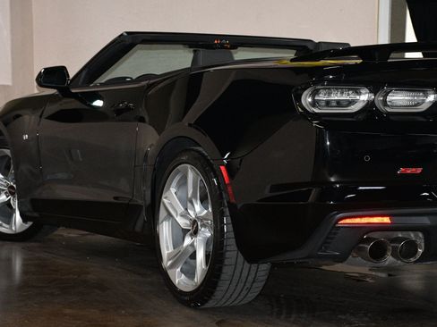 Used 2021 Chevrolet Camaro SS RWD image 55
