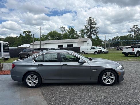 Used 2013 BMW 528i Sedan RWD image 4