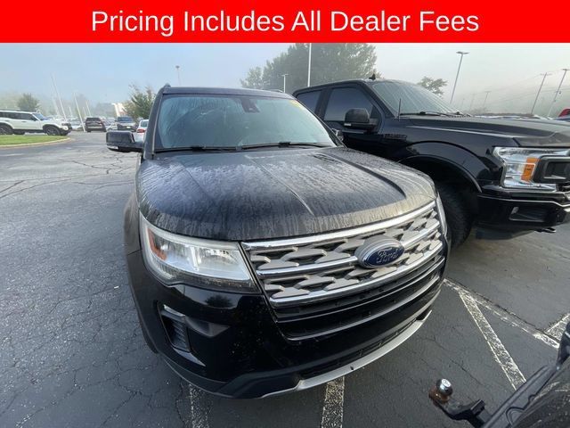 Used 2018 Ford Explorer XLT w/ Equipment Group 202A AWD/4WD image 13