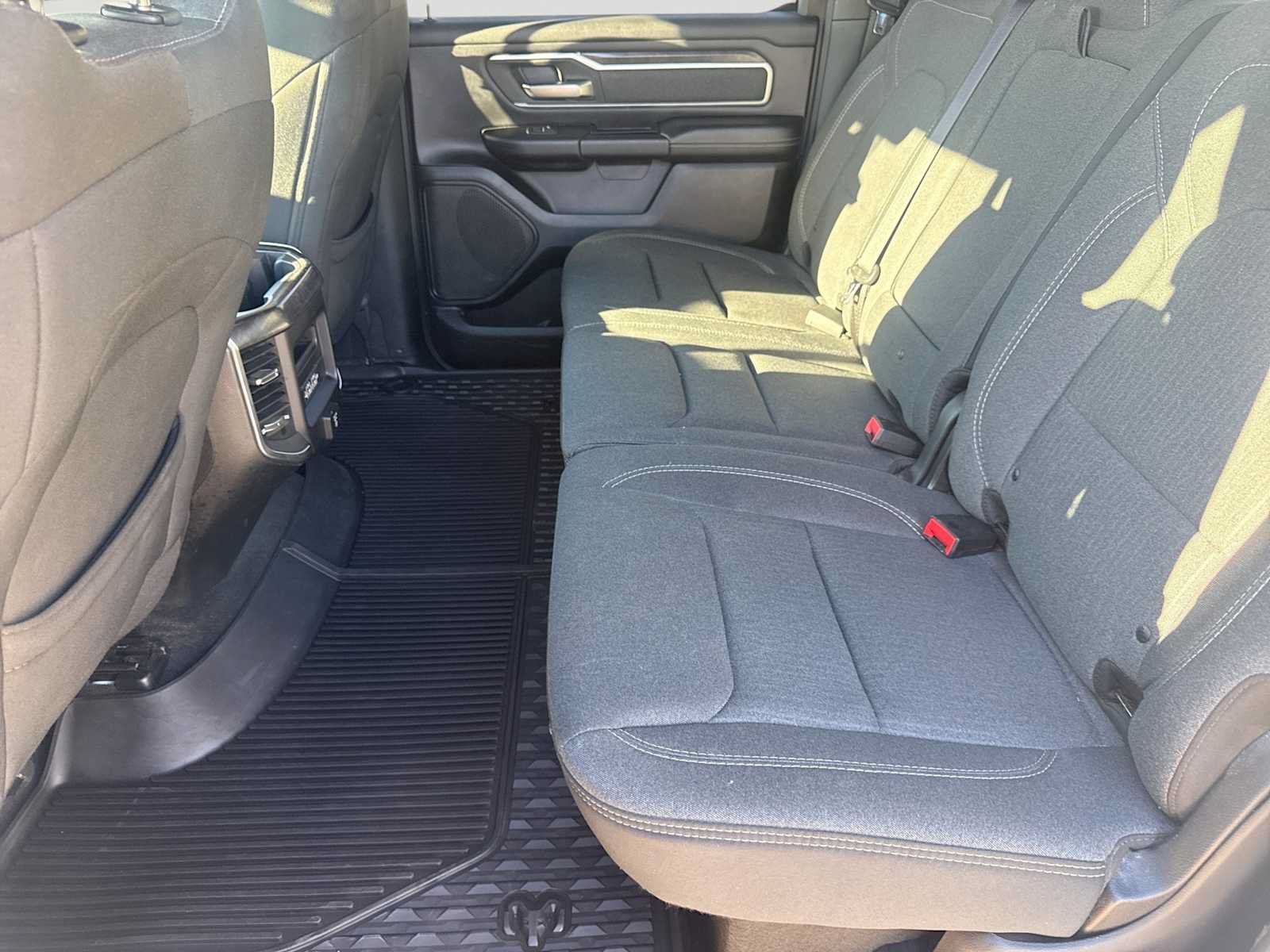 Used 2019 RAM 1500 Big Horn AWD/4WD image 18