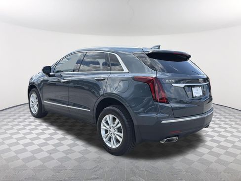 Used 2021 Cadillac XT5 Luxury FWD image 3