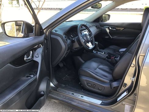 Used 2020 Nissan Rogue SL AWD/4WD image 9